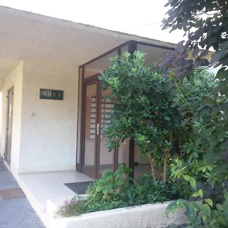 5 Toits Et Mois Studio 2 Pers Parking Privatif Balcon Et Wifi 10 Mn Et Centre A Pied La Grande-Motte